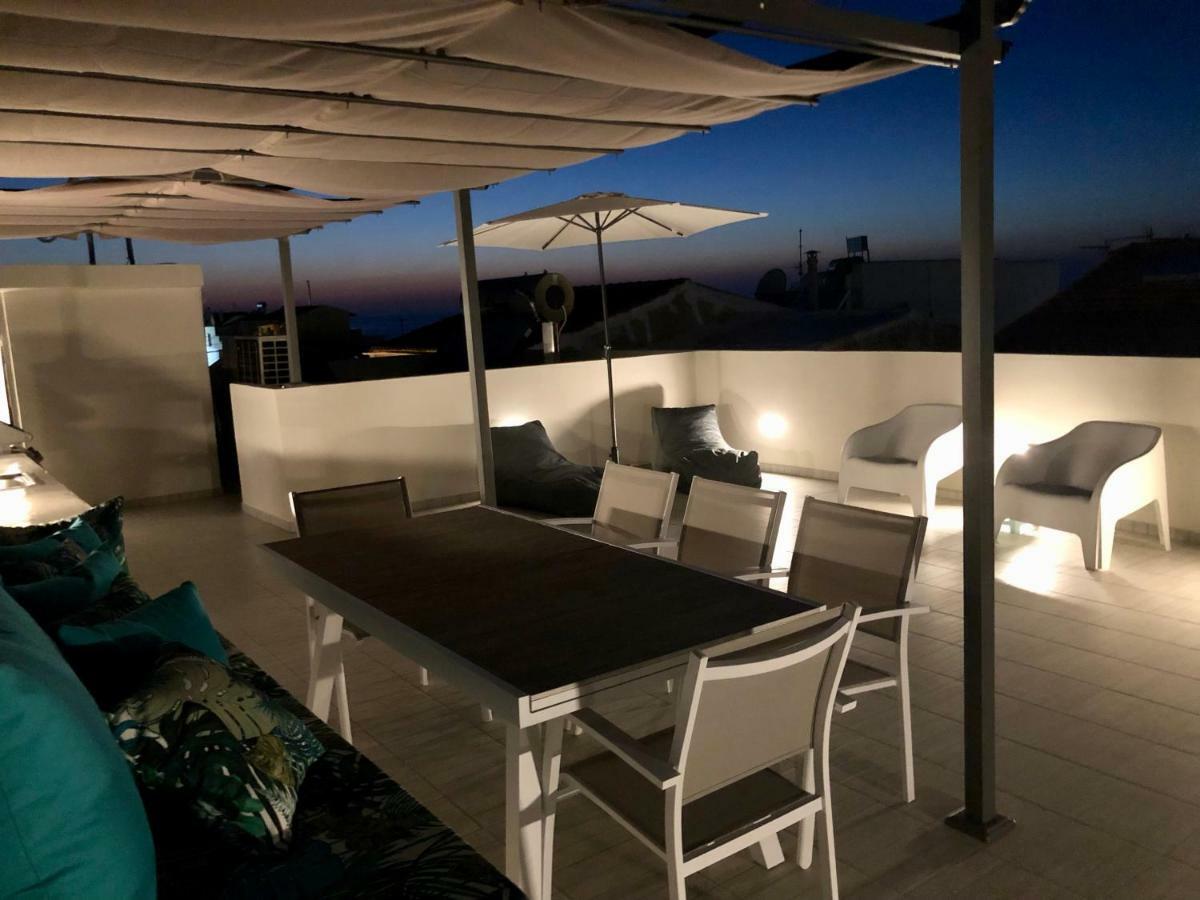 Veranda Panormo Pánormos Buitenkant foto